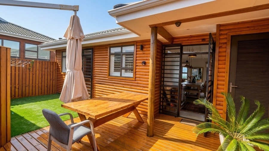3 Bedroom Property for Sale in Nature On Sea Western Cape